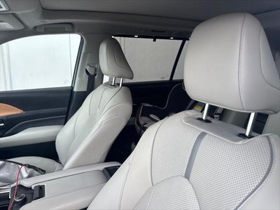 2024 Toyota Grand Highlander Platinum
