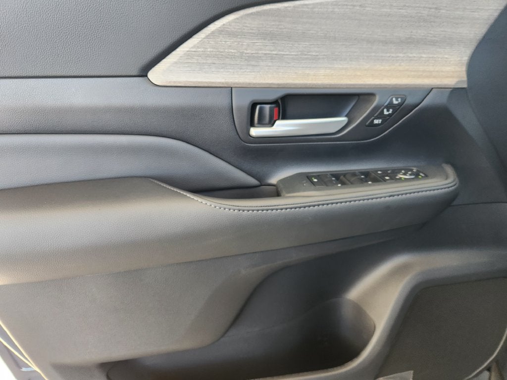 2026 Toyota Grand Highlander Hybrid Hybrid Limited