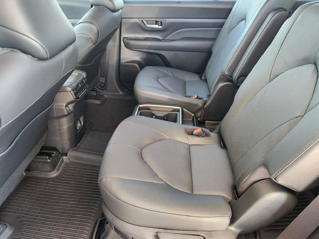 2026 Toyota Grand Highlander Hybrid Hybrid Limited