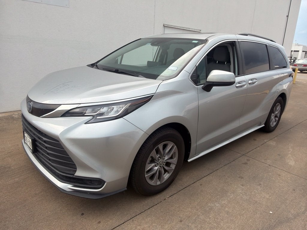 2022 Toyota Sienna