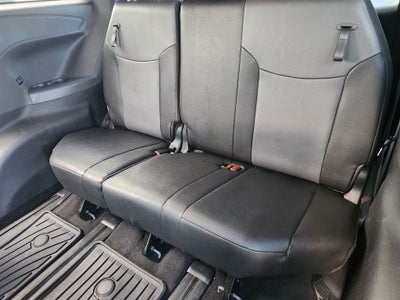 2024 Toyota Sienna Woodland Edition