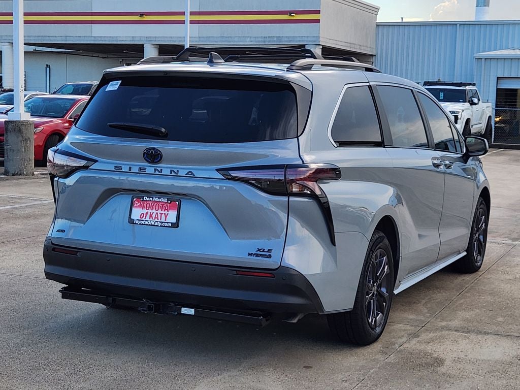 2024 Toyota Sienna Woodland Edition