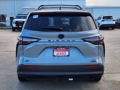 2024 Toyota Sienna Woodland Edition