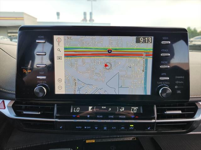 2024 Toyota Sienna Woodland Edition