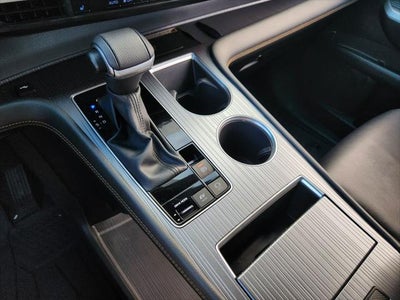 2024 Toyota Sienna Woodland Edition