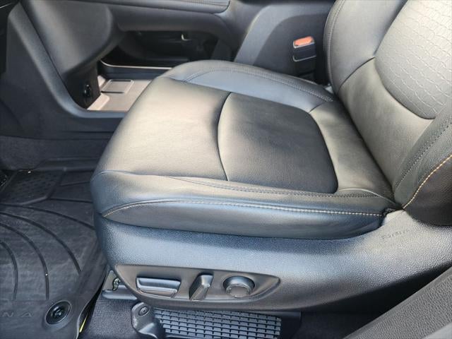 2024 Toyota Sienna Woodland Edition