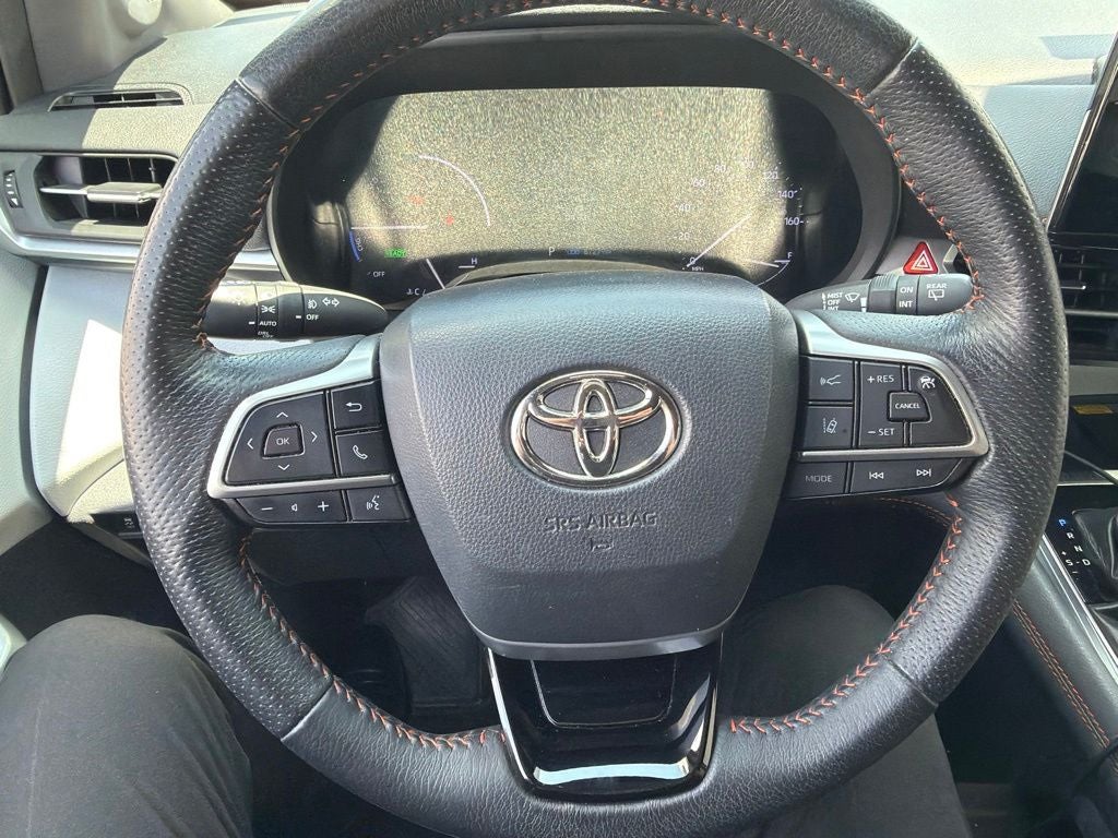 2021 Toyota Sienna XSE 7 Passenger