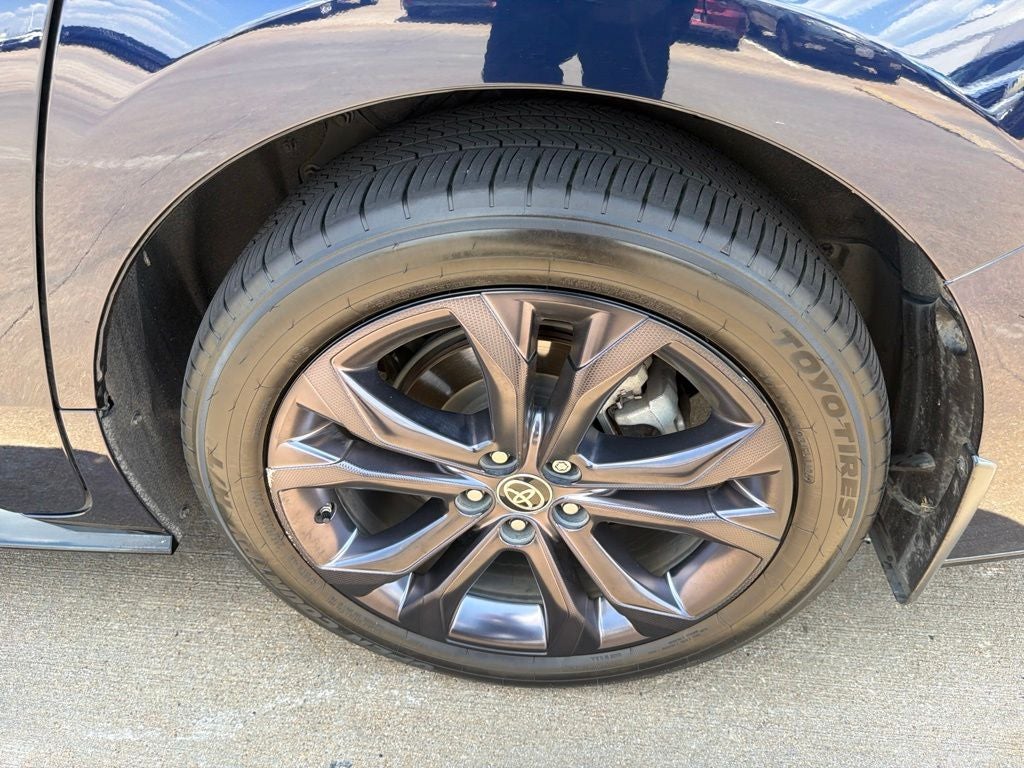 2021 Toyota Sienna XSE 7 Passenger