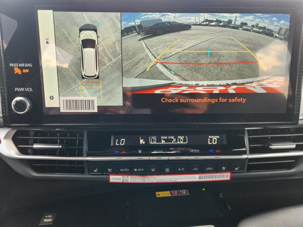 2026 Toyota Sienna Platinum 7 Passenger