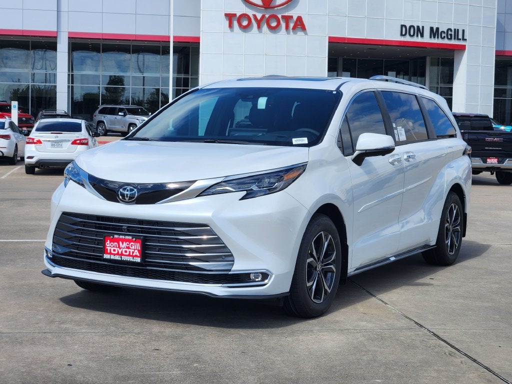 2026 Toyota Sienna Platinum 7 Passenger