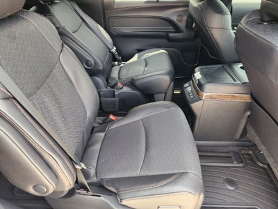 2026 Toyota Sienna Platinum 7 Passenger