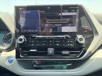 2021 Toyota Highlander Hybrid Platinum