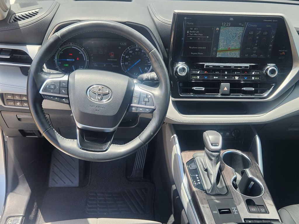 2021 Toyota Highlander Hybrid Platinum