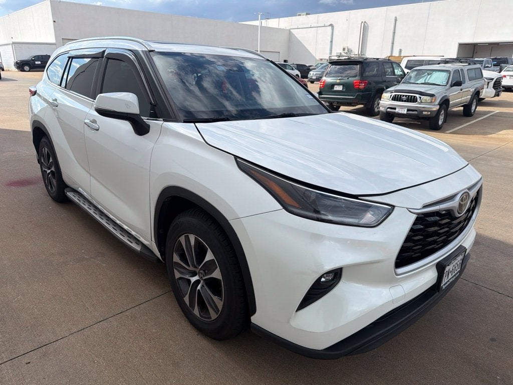 2021 Toyota Highlander XLE