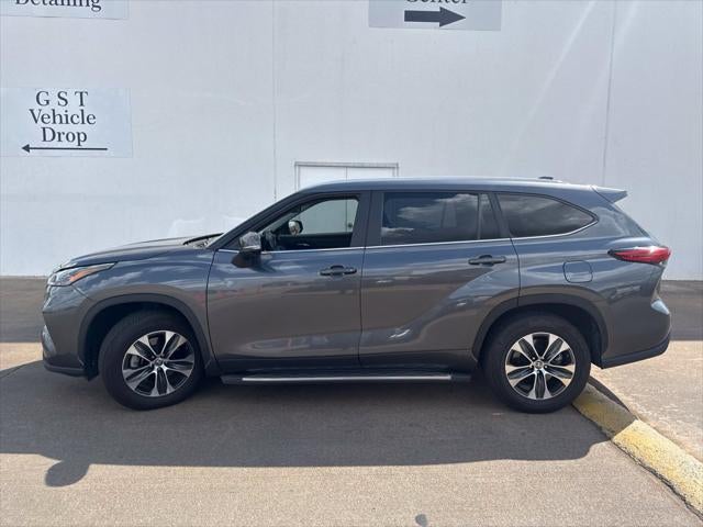 2023 Toyota Highlander Hybrid XLE