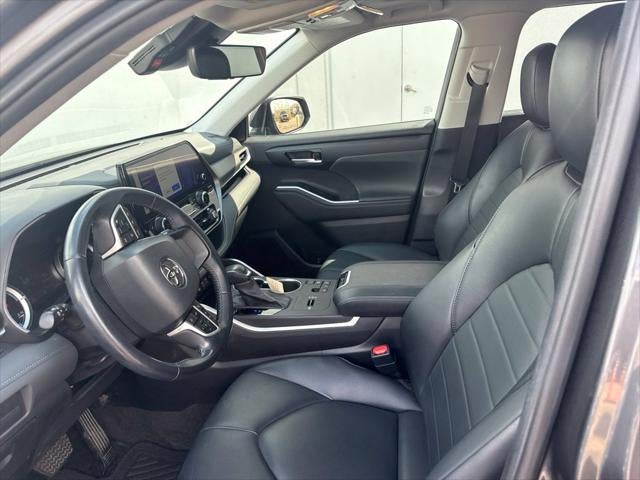 2023 Toyota Highlander Hybrid XLE