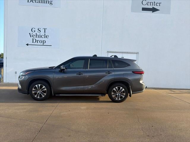 2023 Toyota Highlander Hybrid XLE