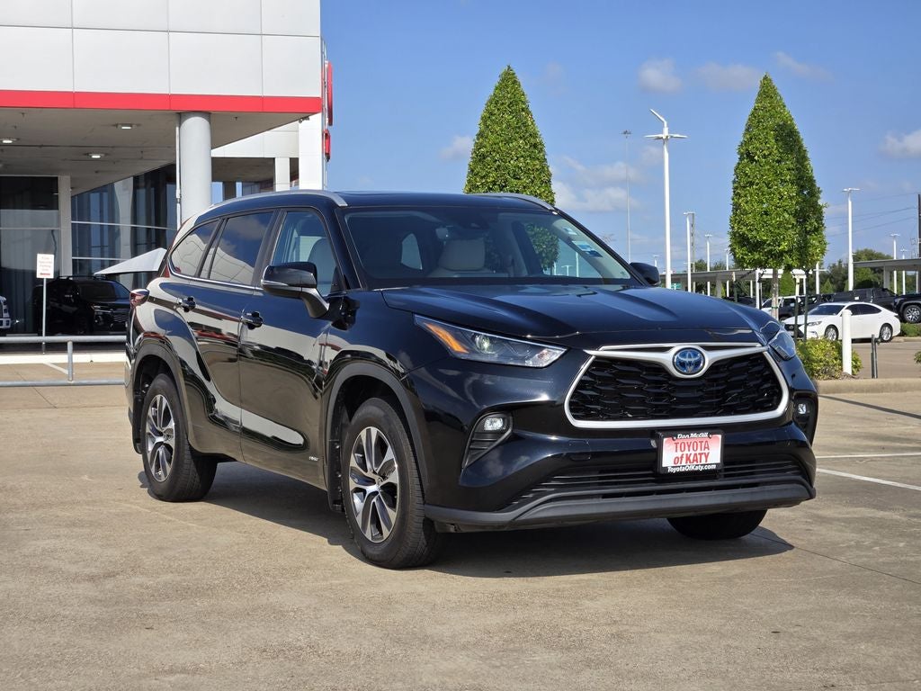 2024 Toyota Highlander Hybrid XLE