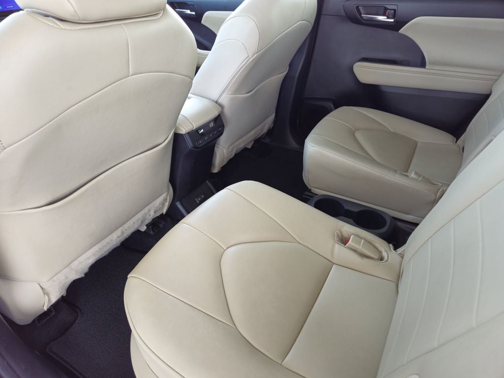 2024 Toyota Highlander Hybrid XLE
