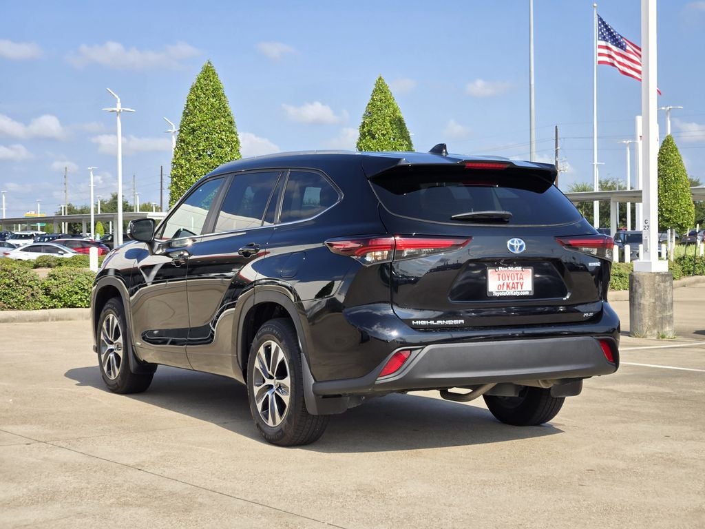 2024 Toyota Highlander Hybrid XLE