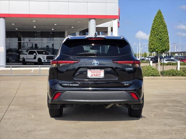 2024 Toyota Highlander Hybrid XLE