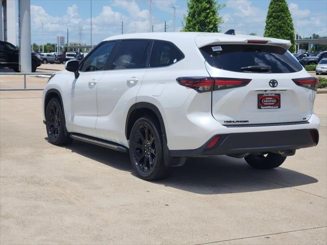 2024 Toyota Highlander LE