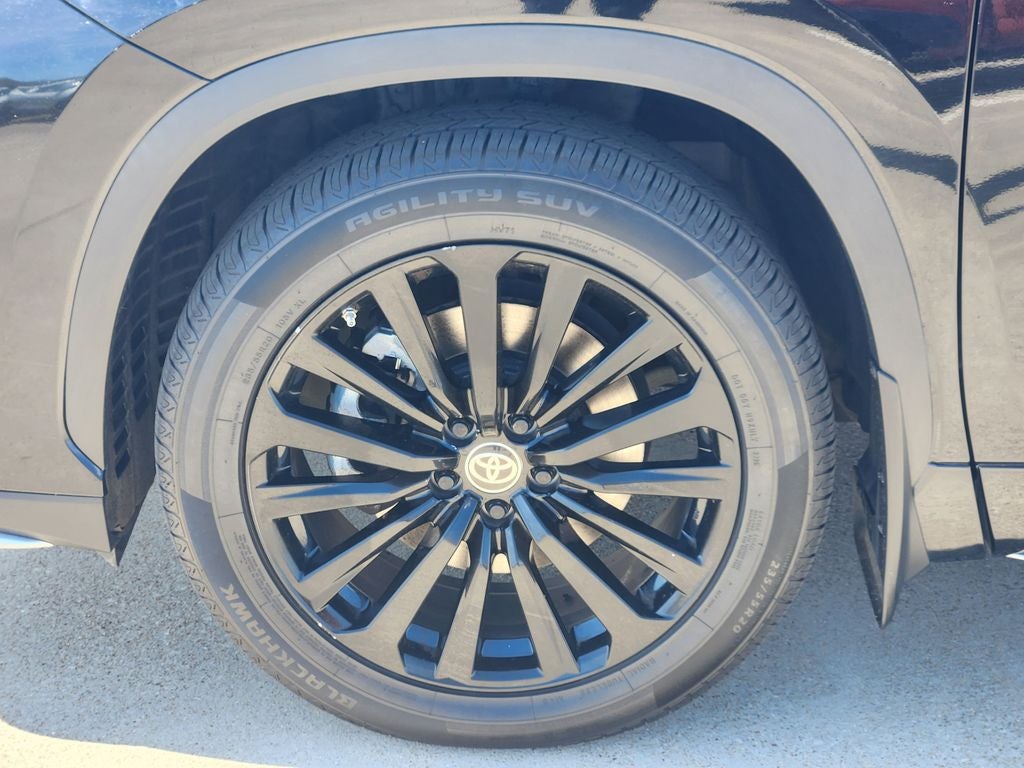 2024 Toyota HIGHLANDER XSE