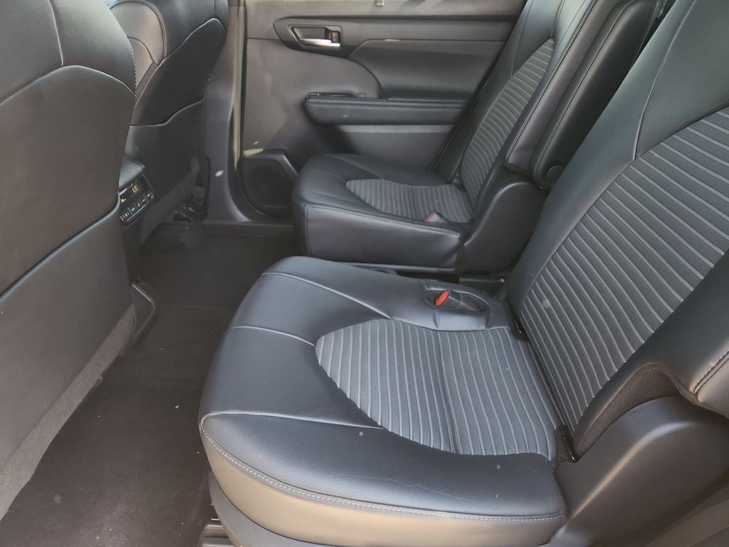 2024 Toyota HIGHLANDER XSE