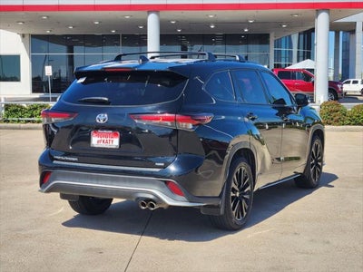 2024 Toyota HIGHLANDER XSE