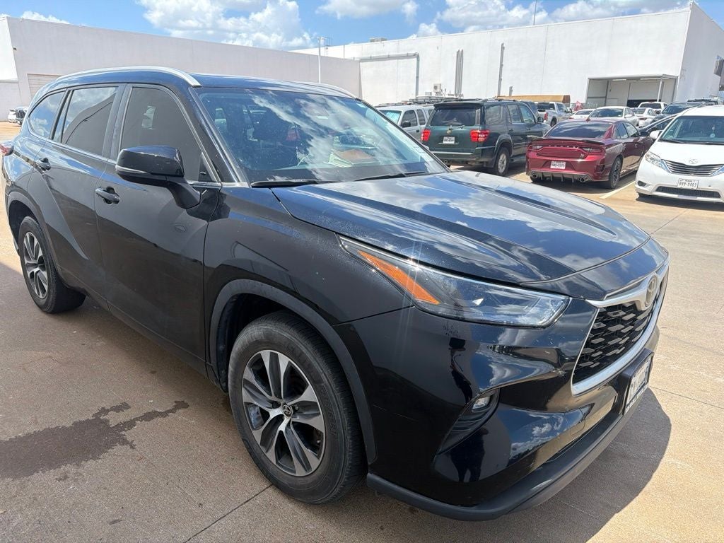 2024 Toyota Highlander XLE