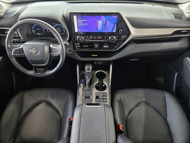 2025 Toyota Highlander Limited