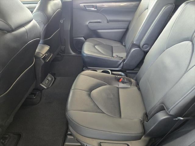 2025 Toyota Highlander Limited