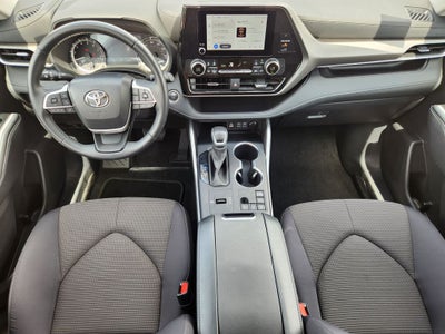 2025 Toyota Highlander LE