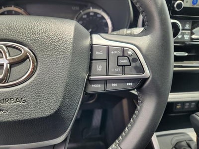 2025 Toyota Highlander LE