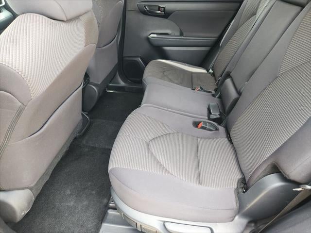 2025 Toyota Highlander LE