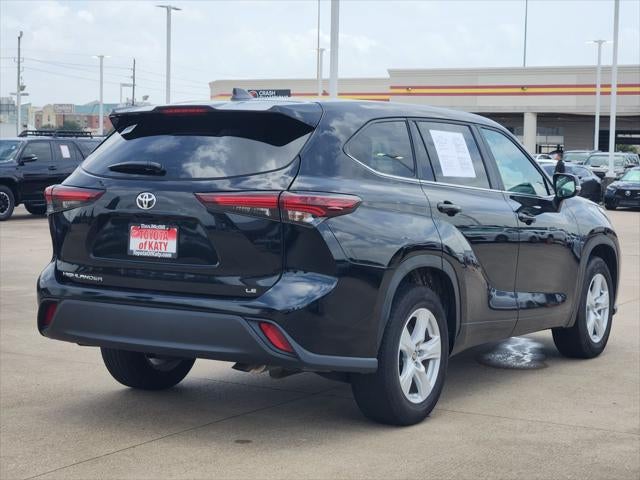2025 Toyota Highlander LE