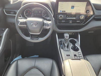 2024 Toyota Highlander XSE