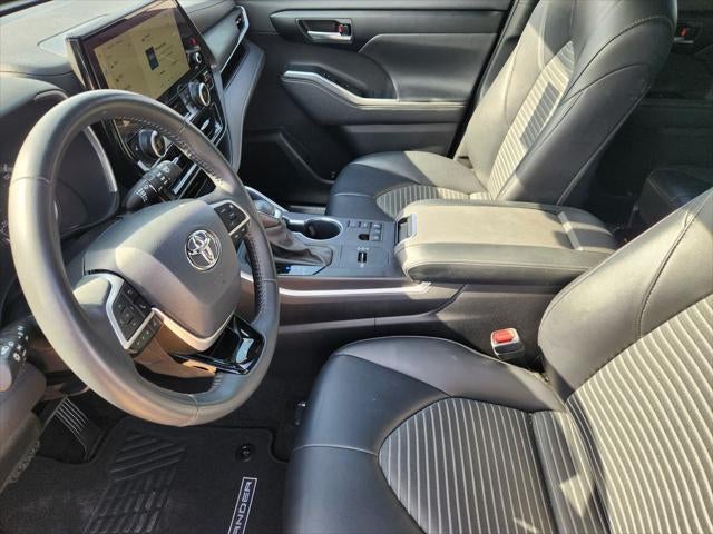 2024 Toyota Highlander XSE