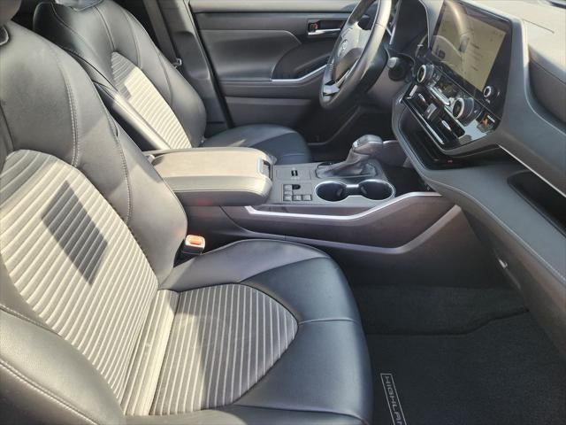 2024 Toyota Highlander XSE