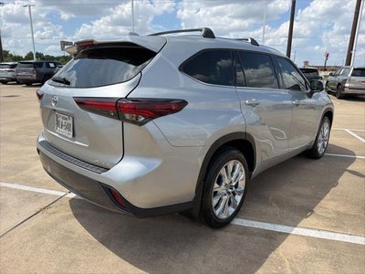 2024 Toyota Highlander Limited