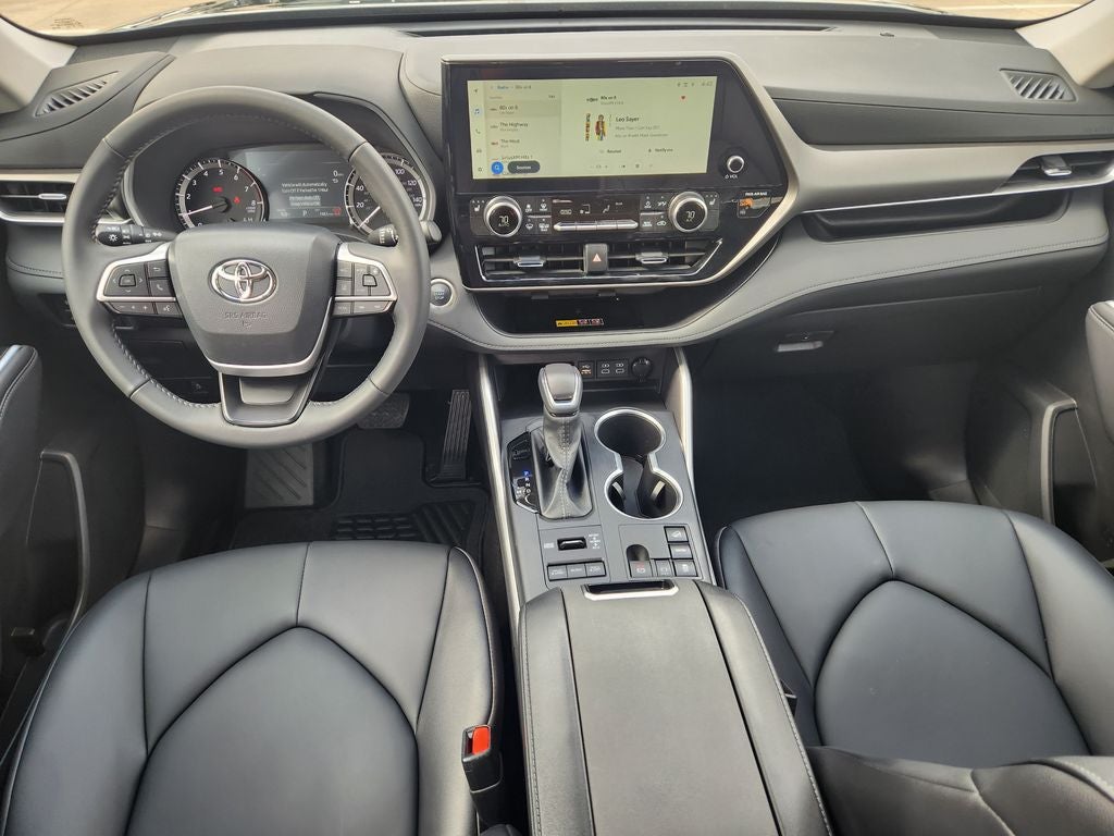2026 Toyota Highlander XLE