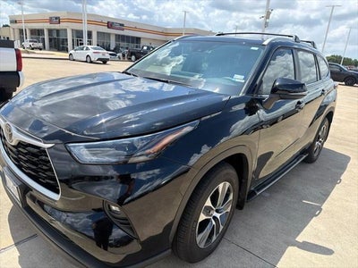 2026 Toyota Highlander XLE