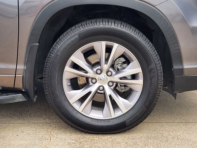 2015 Toyota HIGHLANDER XLE V6