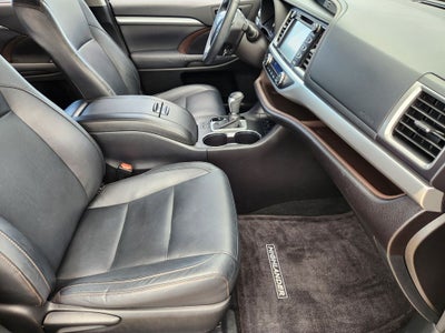 2015 Toyota HIGHLANDER XLE V6