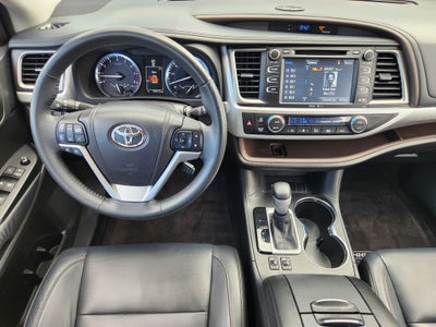 2015 Toyota HIGHLANDER XLE V6