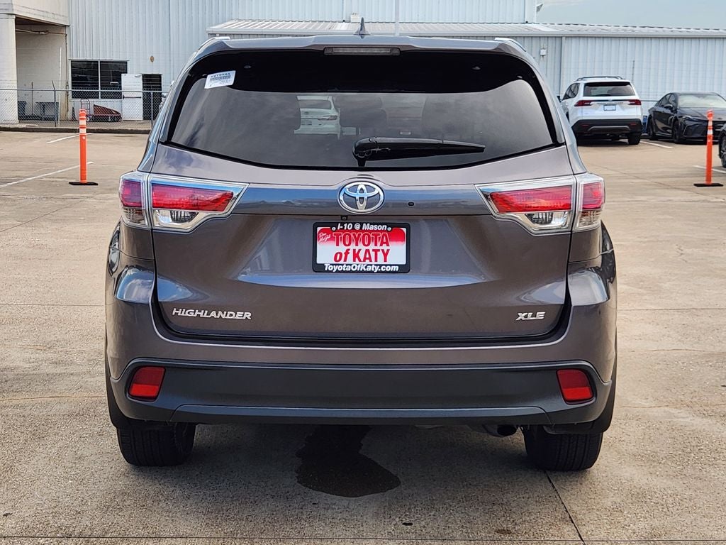 2015 Toyota HIGHLANDER XLE V6