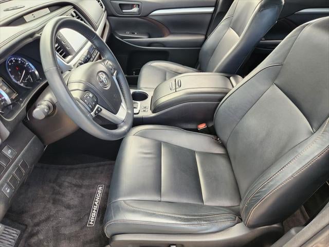 2015 Toyota HIGHLANDER XLE V6