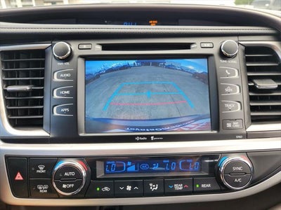 2015 Toyota HIGHLANDER XLE V6