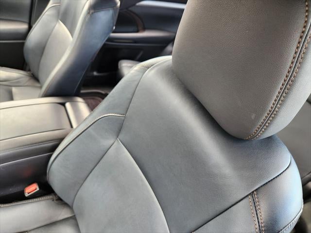 2015 Toyota HIGHLANDER XLE V6