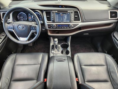 2015 Toyota HIGHLANDER XLE V6